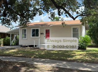 624 E Kenedy Ave, Kingsville, TX 78363