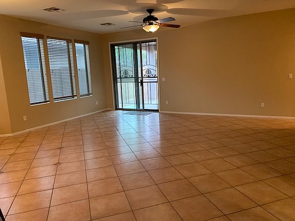 4th image of 2435 W Fawn Dr