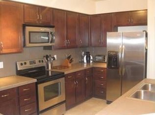 695 NW Falling Waters Ln UNIT 102, Portland, OR