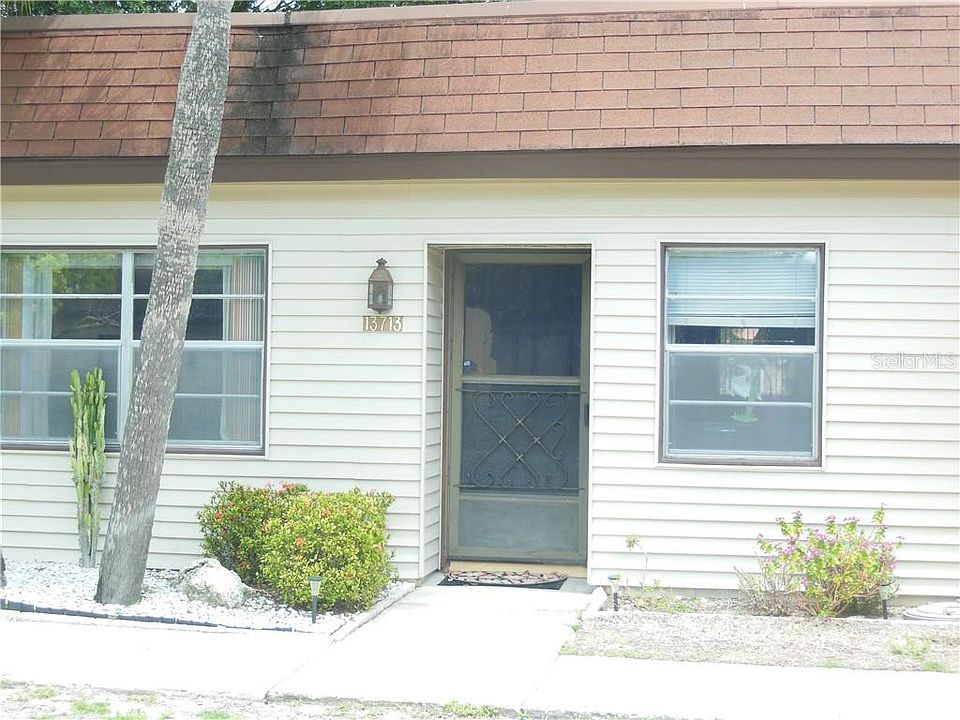 1st image of 13715 Mission Oaks Blvd #13715
