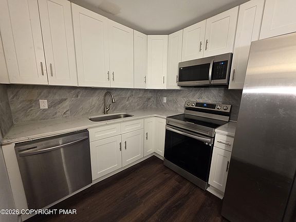 5th image of 107 Snowshoe Ct APT 103