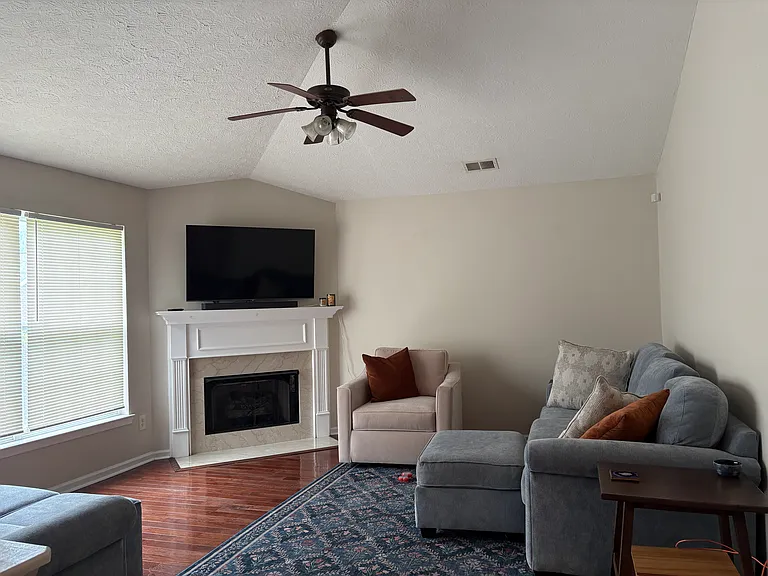 1704 Haleys Hope Ct — Photo 18