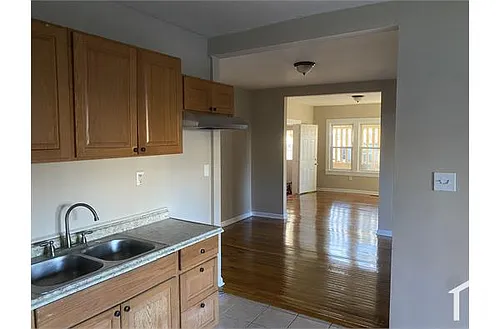178 Belmont Ave #1 Photo 1