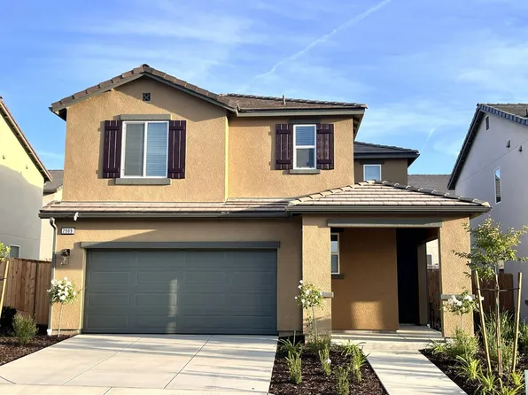 2909 E Veleta Dr, Fresno, CA 93730