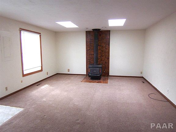 5th image of 5610 N Fountaindale Dr