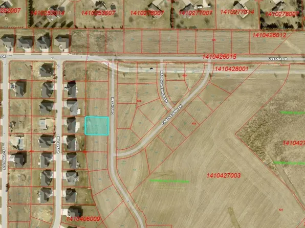 151 Gavin Cir, Peosta, IA 52068