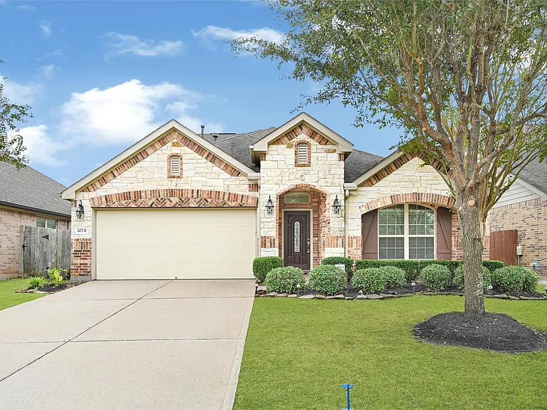20731 Blue Flagstone Ln — Photo 1