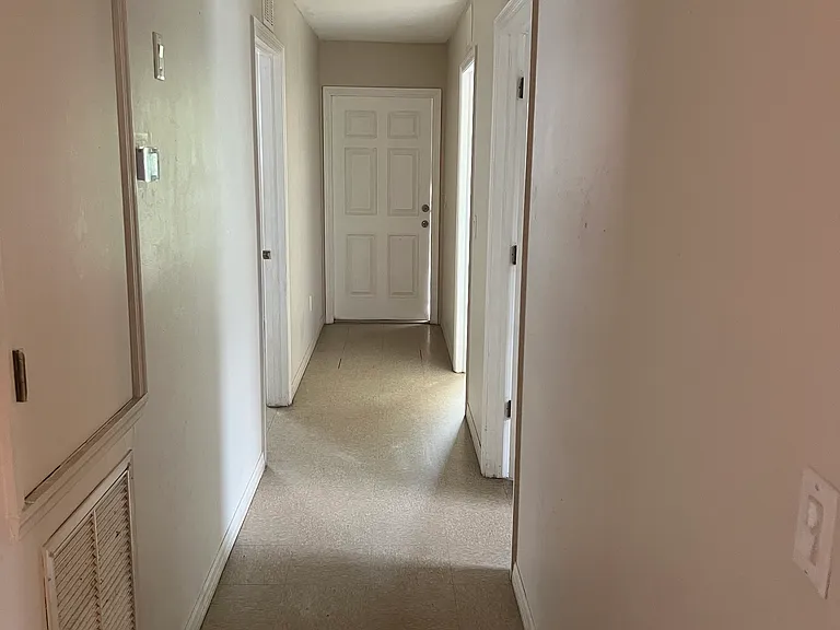 10553 Majestic Cir — Photo 17