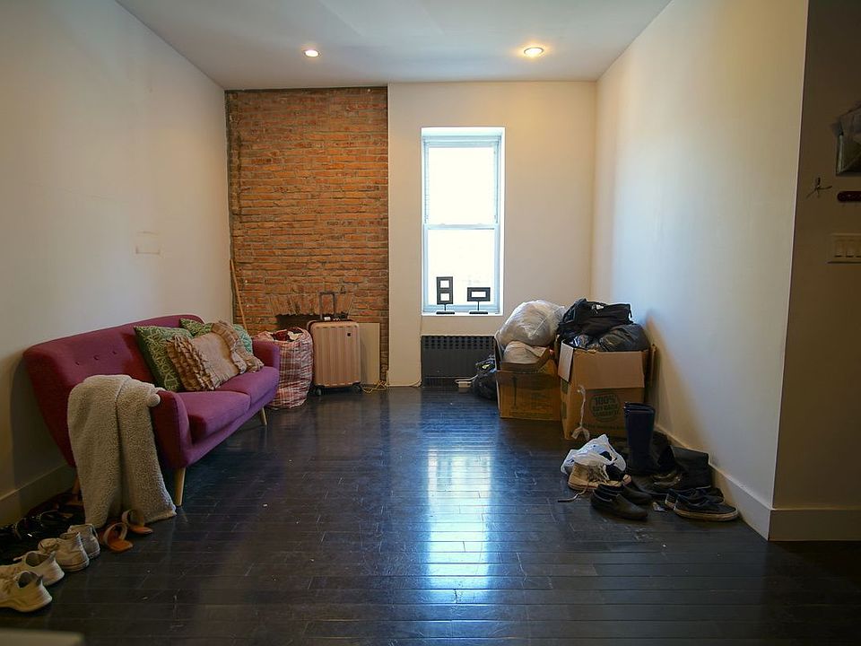 1st image of 342 Lewis Ave APT 2