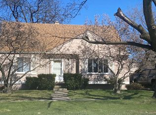 25146 Hayes Rd, Roseville, MI 48066