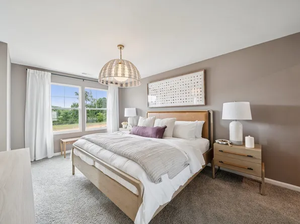 260 Camden Dr, Waynesboro, VA 22980