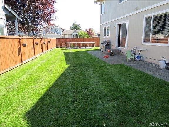 4th image of 2517 185th St E