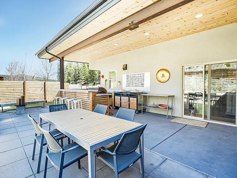 225 Ella Vita Ct — Photo 19