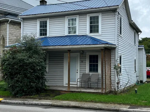 38 S Main St, Milroy, PA 17063