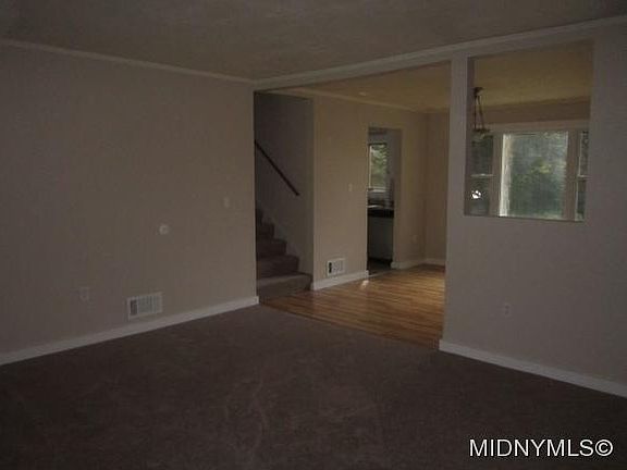 3rd image of 75 Cedar St