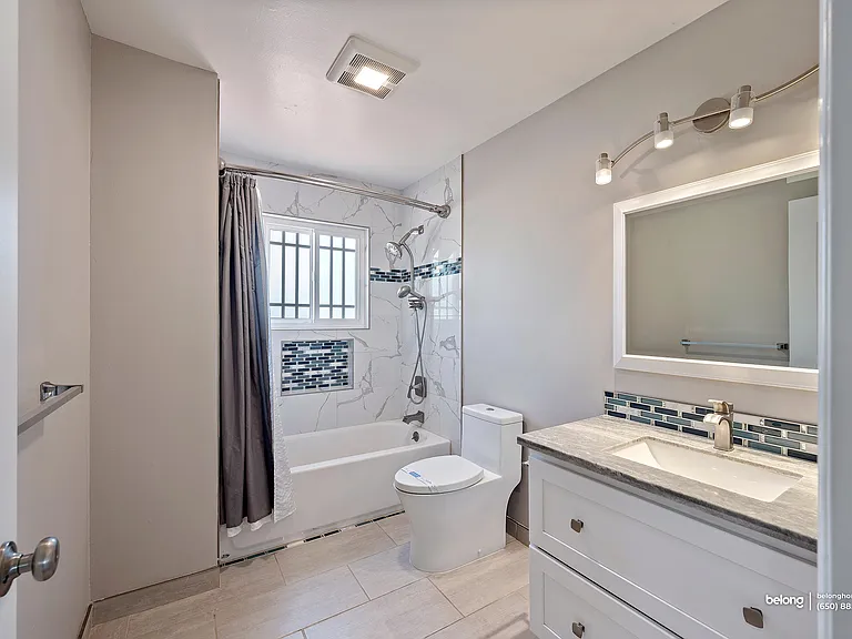 3661 Slopeview Dr — Photo 70