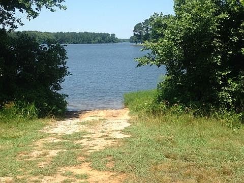 Common Lot Boat Ramp