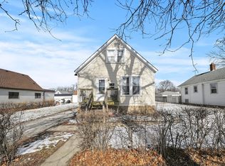 49 McKinley Ave, Steger, IL