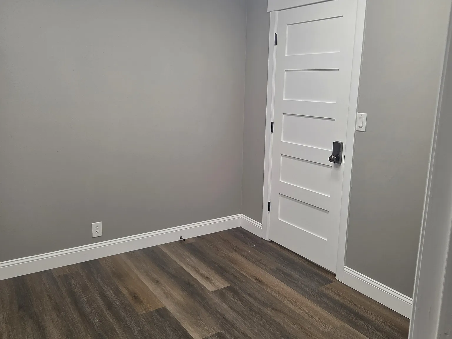 405 West 34th Street - 303 — Photo 2
