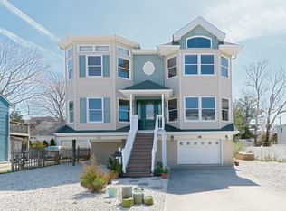 38 W New Jersey Ave, Long Beach Township, NJ 08008