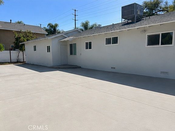 2nd image of 5645 Crest Ave