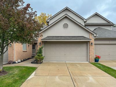 4928 Royal Cove Dr #8, Utica, MI, 48316