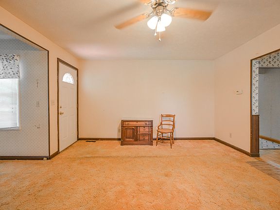 5th image of 3057 Springfield Xenia Rd