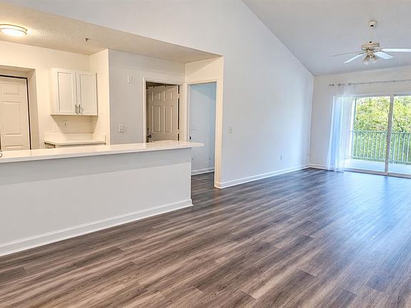 2nd image of 3854 Lyons Rd APT 307-5