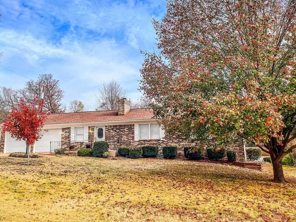 501 Westwood Dr, Mountain Home, AR 72653