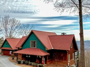 476 Starlight Dr, Sautee Nacoochee, GA 30571