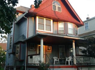 1423 Lauderdale Ave, Lakewood, OH 44107