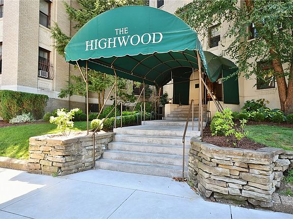 2nd image of 372 S Highland Ave APT 102