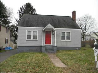 56 Hubbard Rd, Hamden, CT 06517