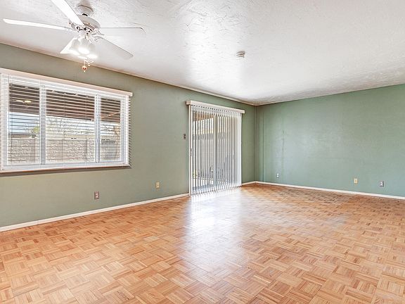 5th image of 408 General Stilwell St NE