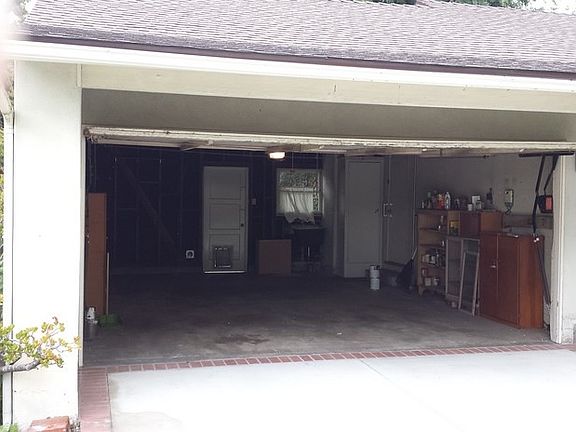 3rd image of 139 W Magna Vista Ave