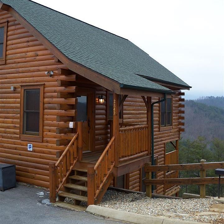 1st image of 2842 White Oak Ridge Ln #15
