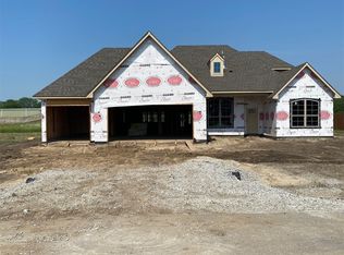 166 Castle St, Skiatook, OK 74070