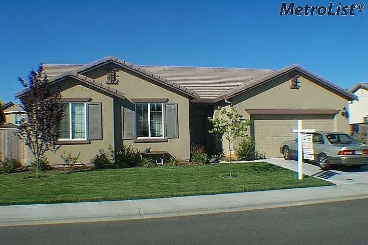 1st image of 3106 Littleton Ln