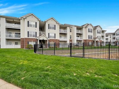 37 Kassebaum Ln APT 300, Saint Louis, MO, 63129