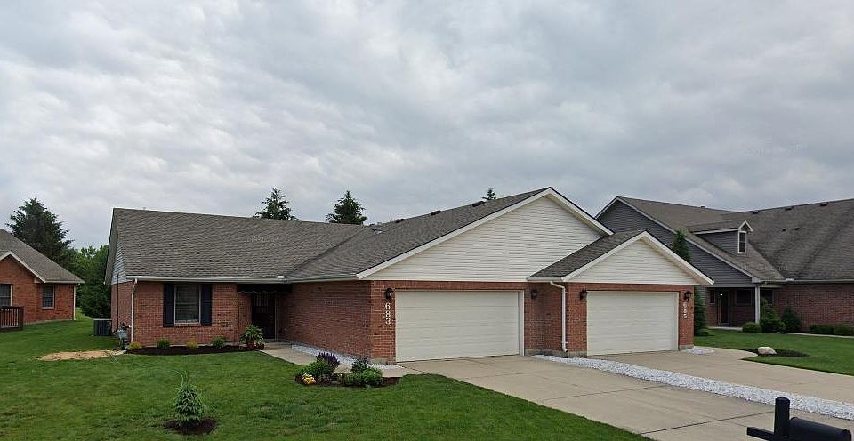 1st image of 683 Armand Dr