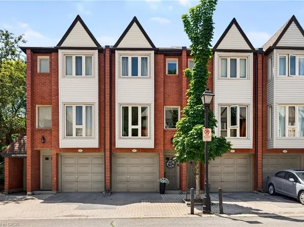 895 Maple Ave #202, Burlington, ON L7S 2H7