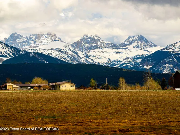 535 Wild Horse Dr, Tetonia, ID 83452