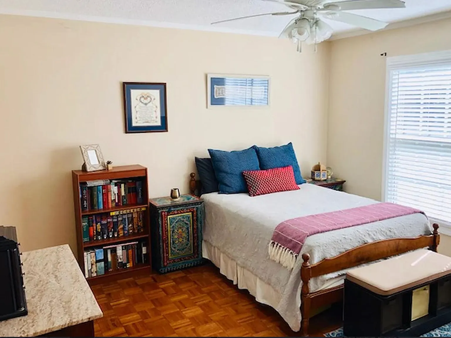 3 bed, 1038 sqft, $2,000 — Photo 2
