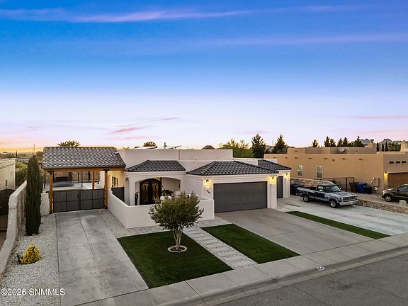 2nd image of 4543 Mesa Central Dr