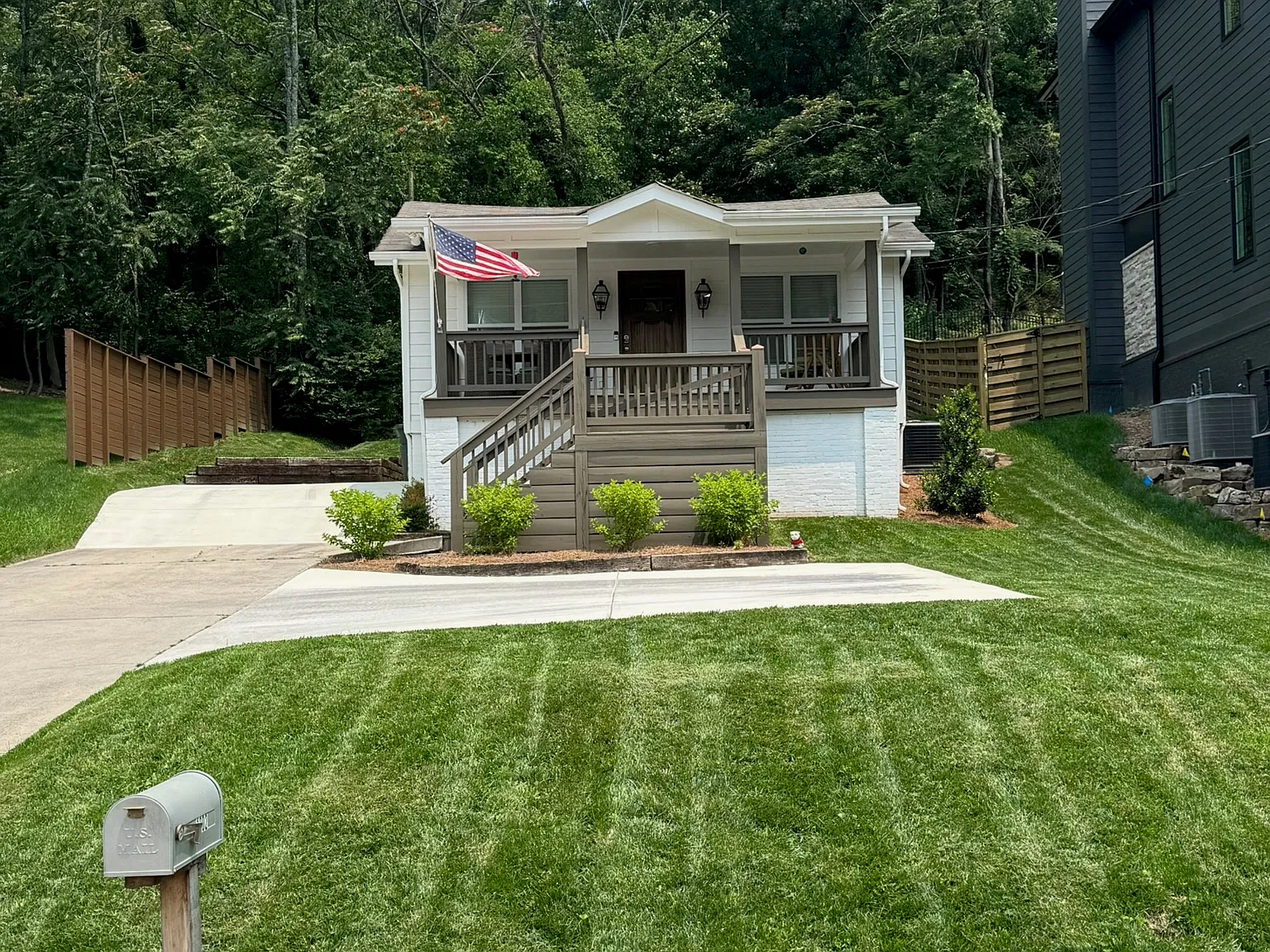 2 bed, 1000 sqft, $2,950 — Photo 1
