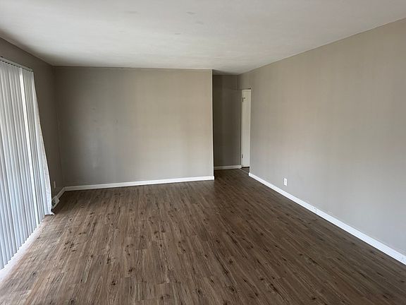 2nd image of 11551 Sherrington Dr