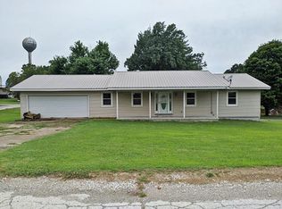 1744 Oaklawn Dr, Harrison, AR 72601
