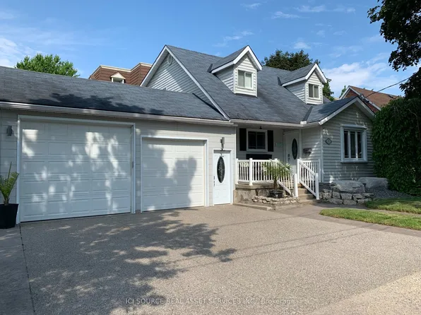 32 Centre St, Cambridge, ON N1R 4E5
