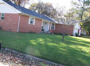 1209 E Lawrence St, Wynnewood, OK 73098