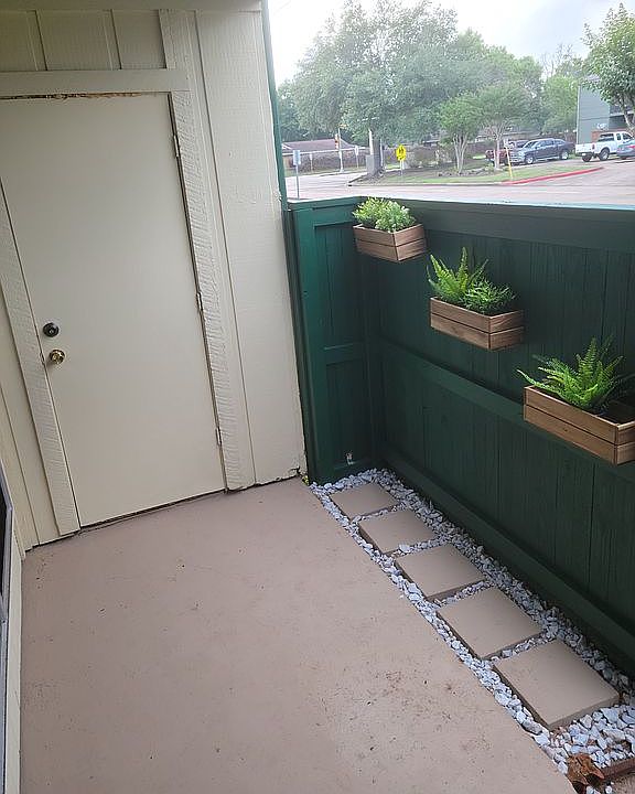 1st image of 1516 Bay Area Blvd APT E7